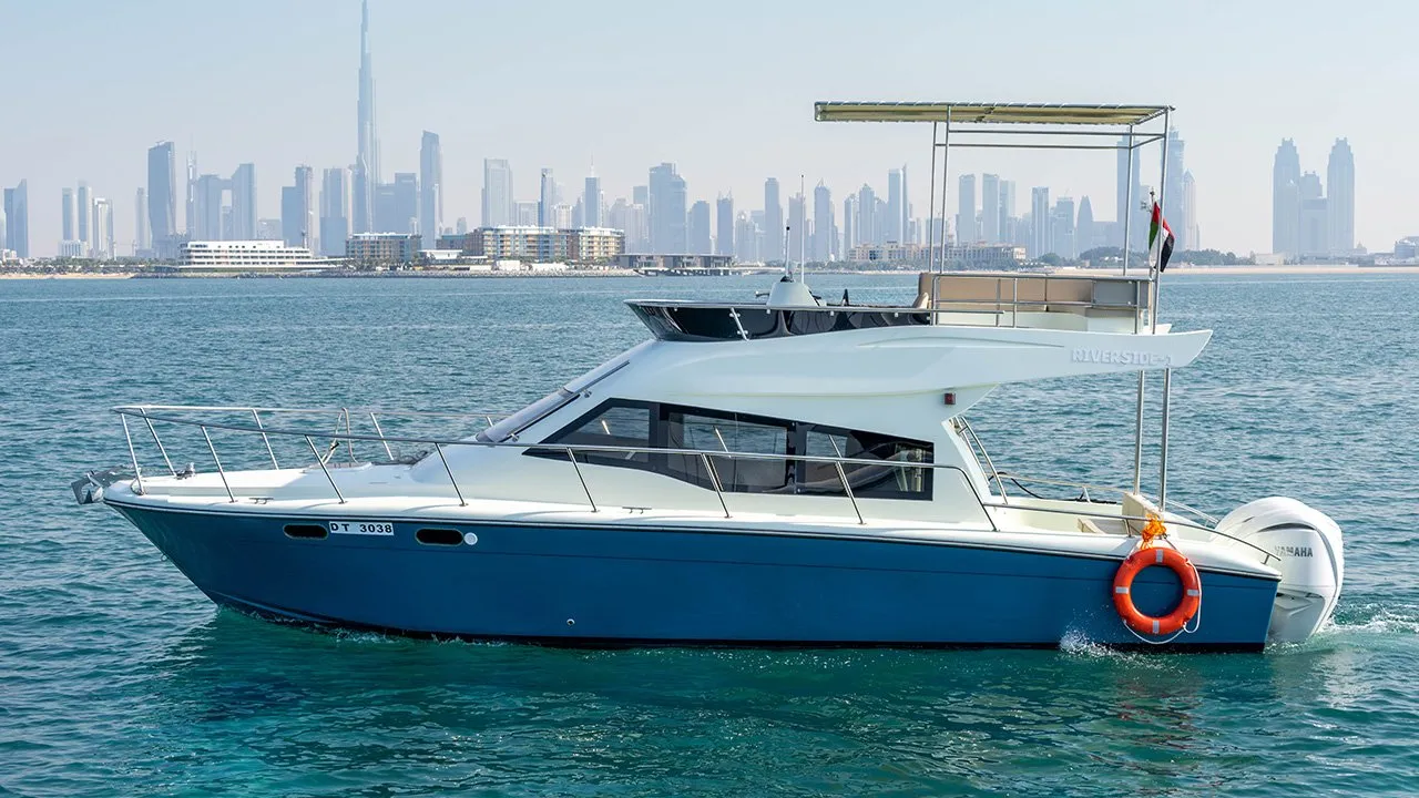 Cruise in style on 40ft Yamaha Yacht in Dubai