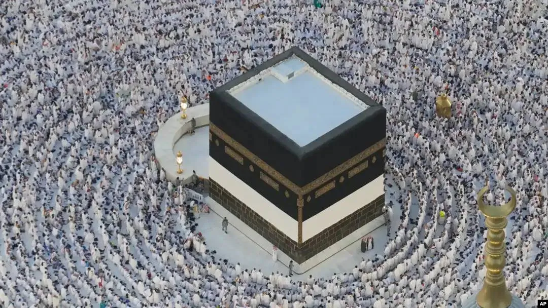 5-Star Hajj Packages by Leaders Travel