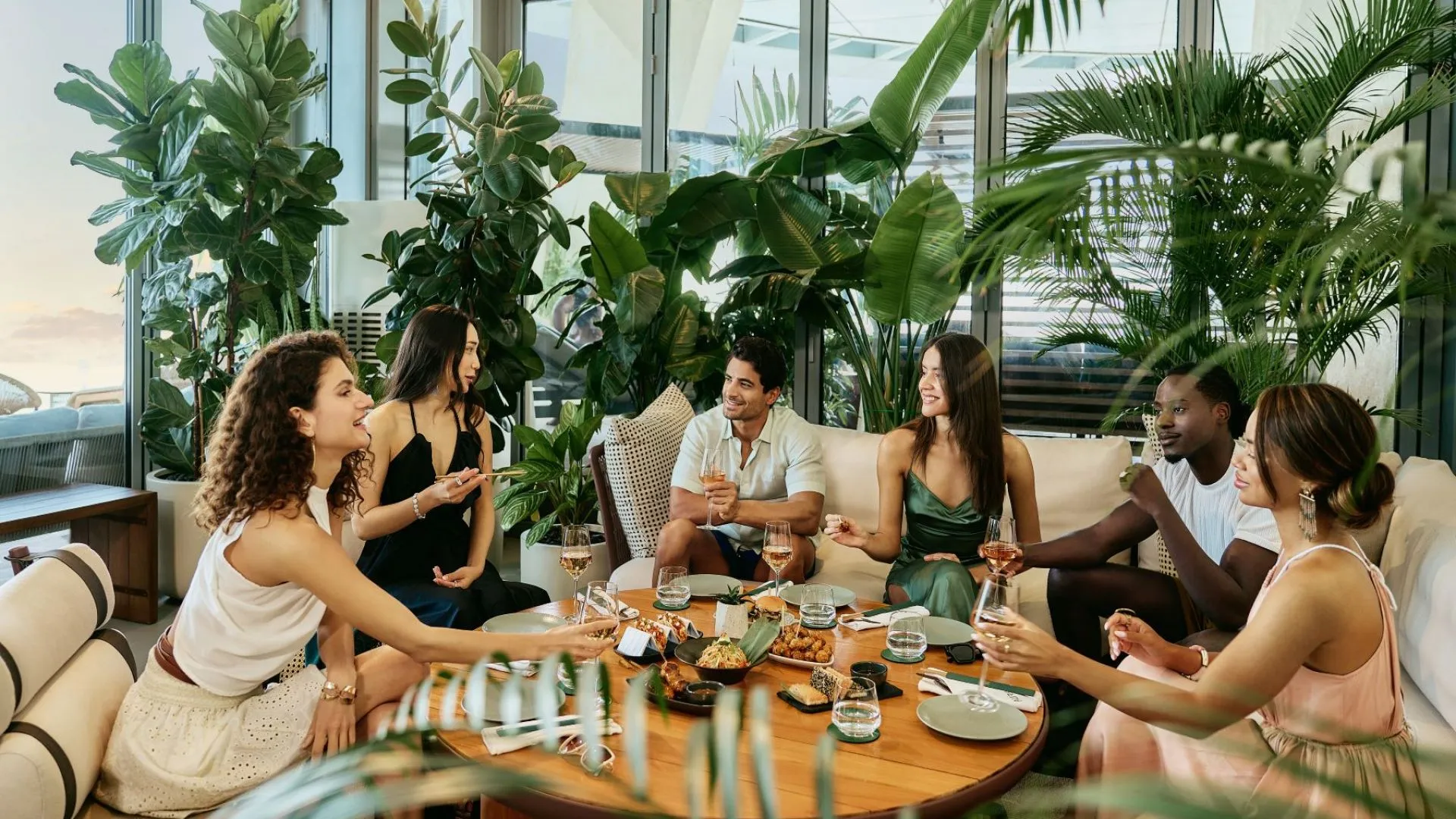 AURA Skypool Dining Experience